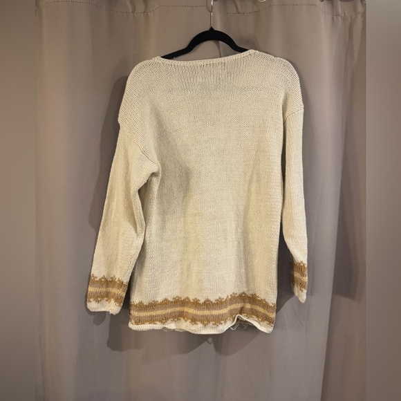 Women’s Vintage Hairloom Collectables Christmas Sweater - Picture 2 of 5